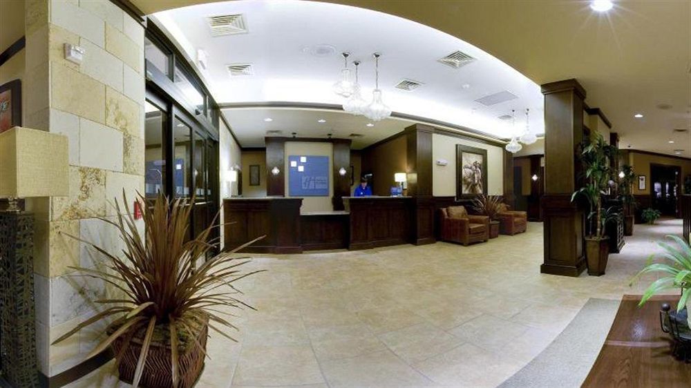 Holiday Inn Express Hotel & Suites Wichita Falls, An Ihg Hotel Dış mekan fotoğraf